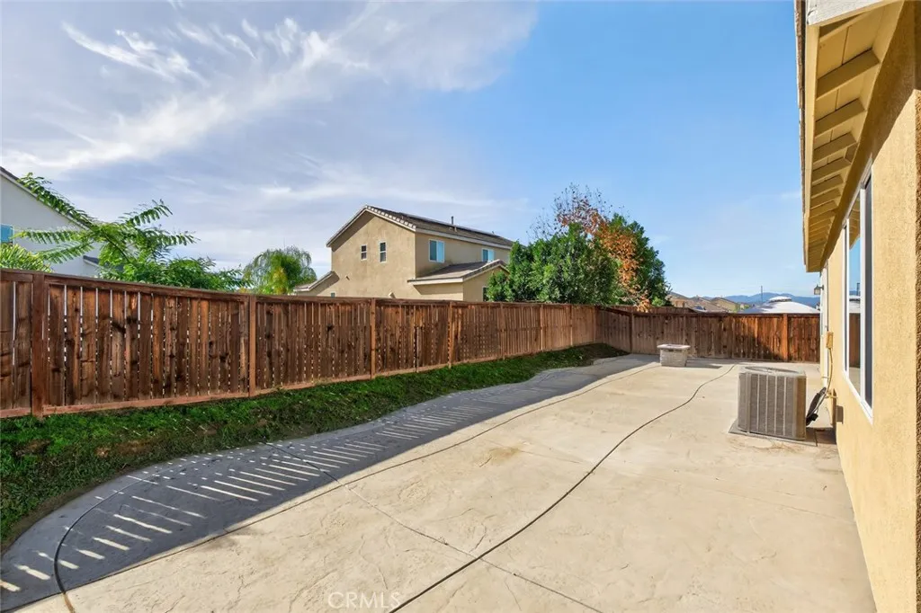 30167 Pine Needle Road, Menifee, California 92585 home-pic-37
