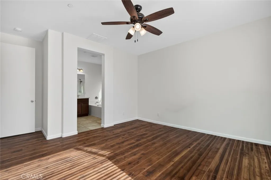 30167 Pine Needle Road, Menifee, California 92585 home-pic-18