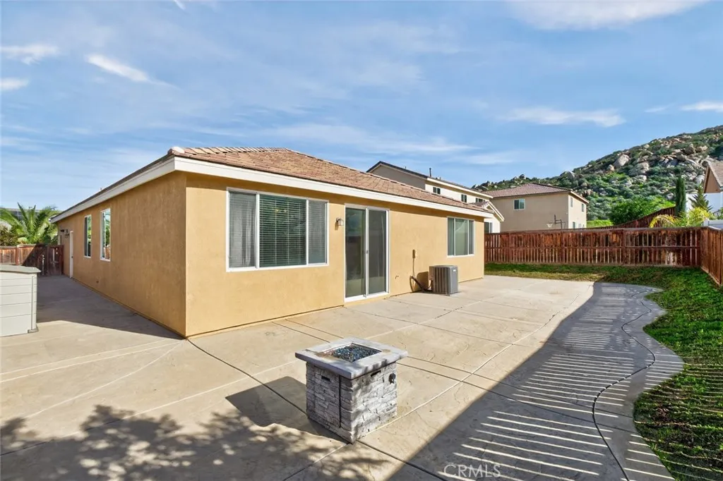 30167 Pine Needle Road, Menifee, California 92585 home-pic-33