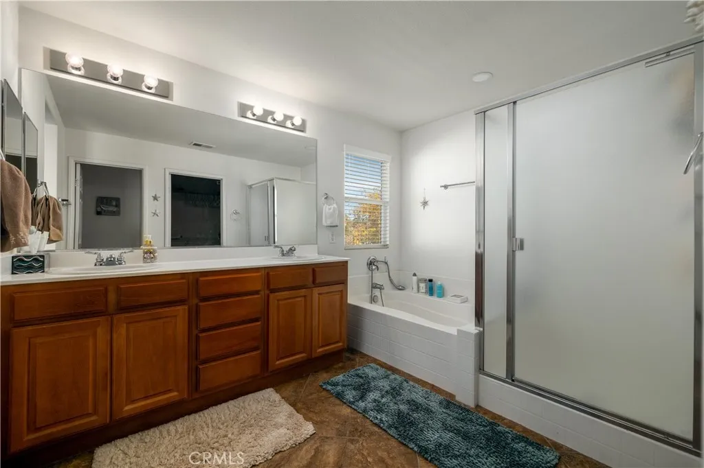 27075 Comet View Court, Menifee, California 92585 home-pic-26
