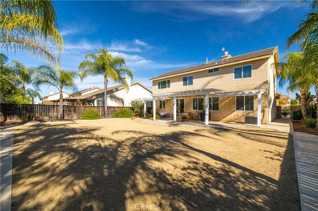 27075 Comet View Court, Menifee, California 92585 home-pic-32
