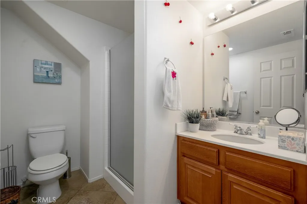 27075 Comet View Court, Menifee, California 92585 home-pic-18