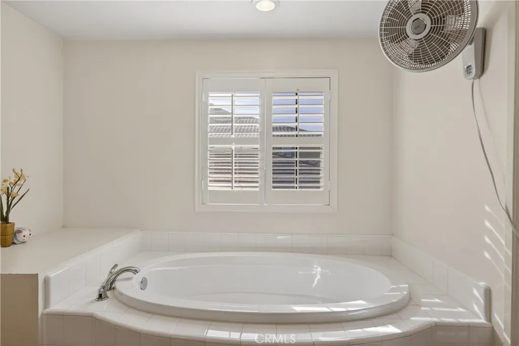 11899 Briarcliff, Fontana, California 92337 home-pic-35