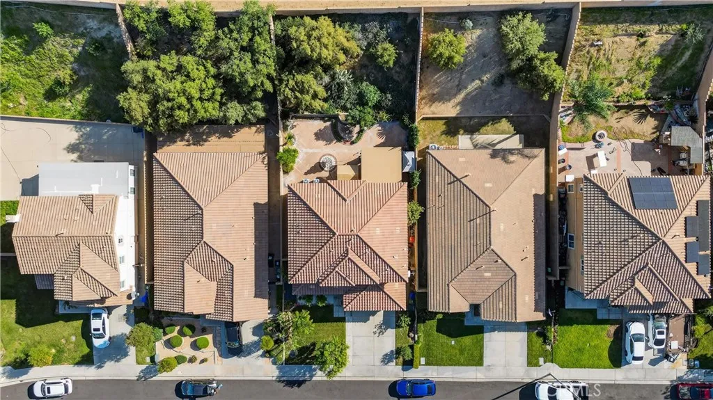 11899 Briarcliff, Fontana, California 92337 home-pic-42