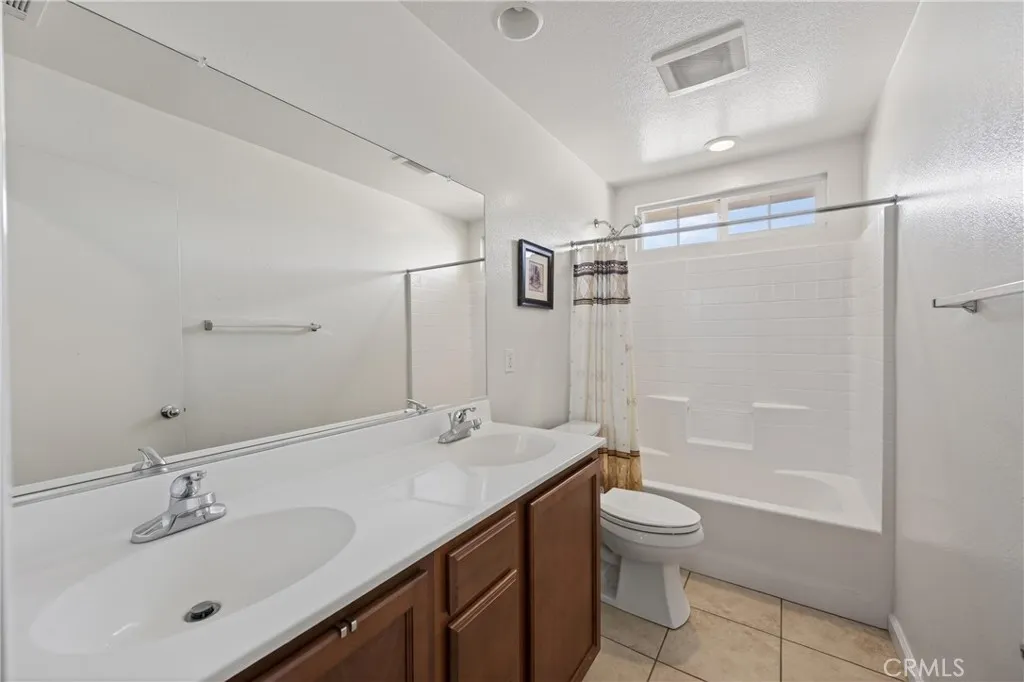 11899 Briarcliff, Fontana, California 92337 home-pic-22