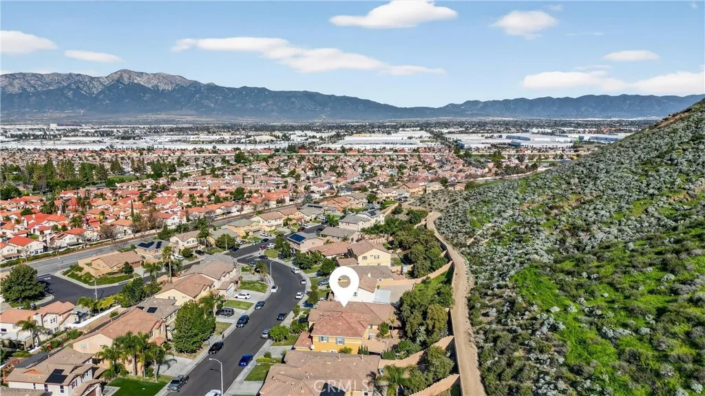 11899 Briarcliff, Fontana, California 92337 home-pic-44