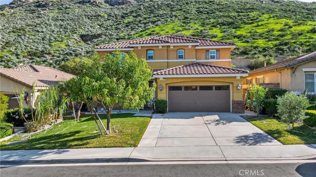 11899 Briarcliff, Fontana, California 92337 home-pic-4