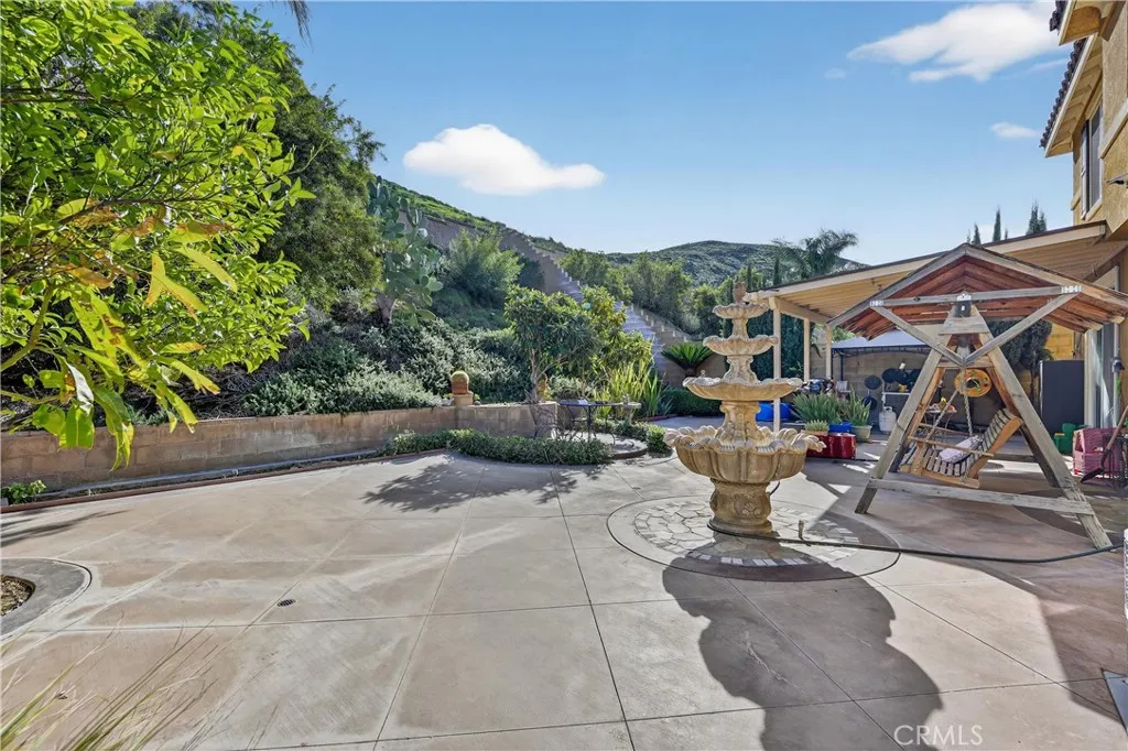11899 Briarcliff, Fontana, California 92337 home-pic-37