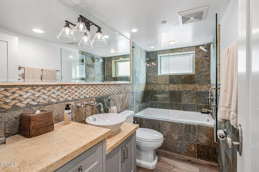 3365 Ocean Drive, Oxnard, California 93035 home-pic-46