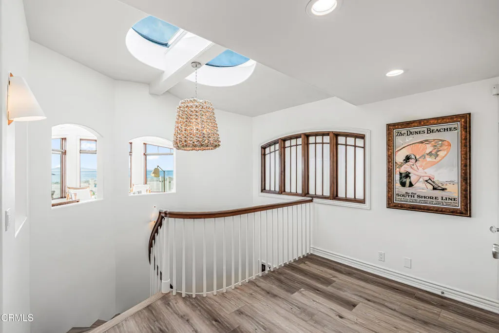 3365 Ocean Drive, Oxnard, California 93035 home-pic-21