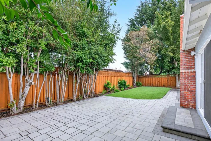 766 Cuesta Drive, Mountain View, California 94040