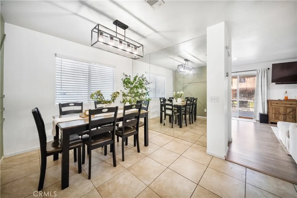 15468 Alosta Lane, Moreno Valley, California 92555 home-pic-9