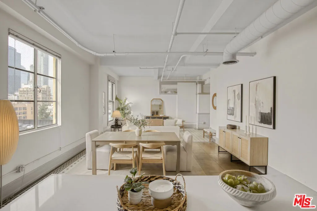 108 W 2nd Street 708, Los Angeles, California 90012 home-pic-7