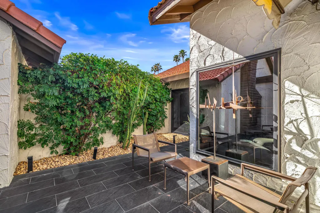 2262 S Linden Way B, Palm Springs, California 92264 home-pic-35