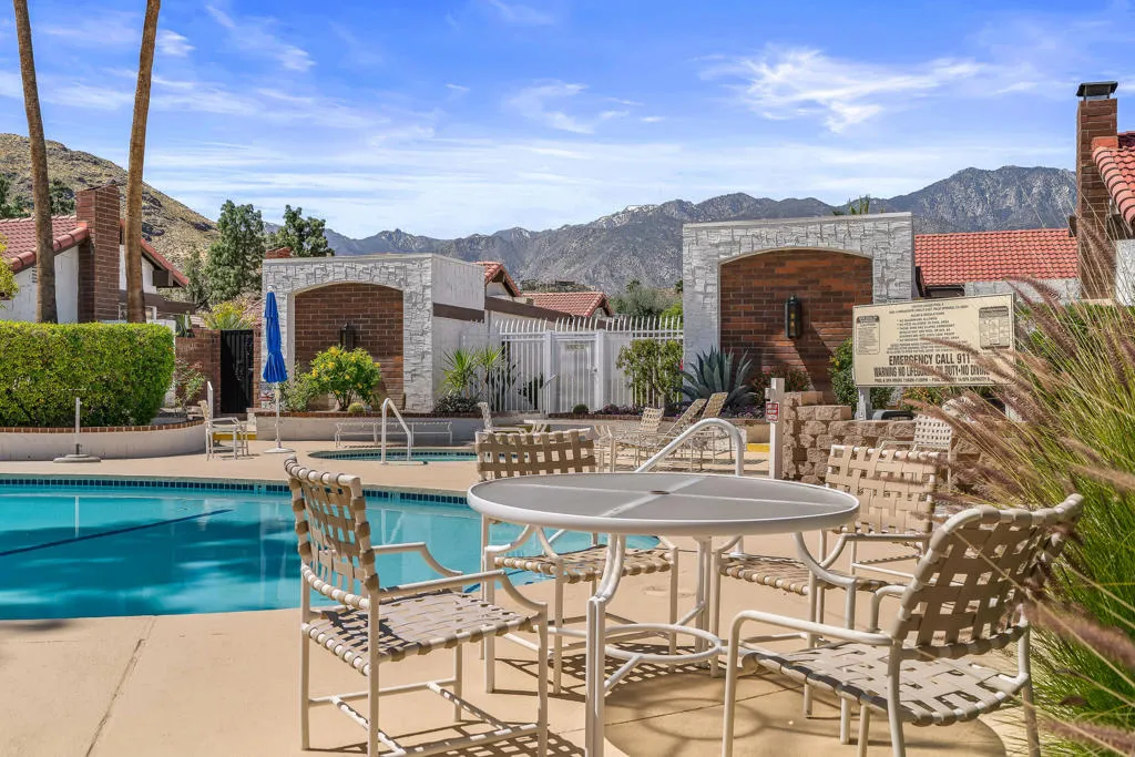 2262 S Linden Way B, Palm Springs, California 92264 home-pic-45