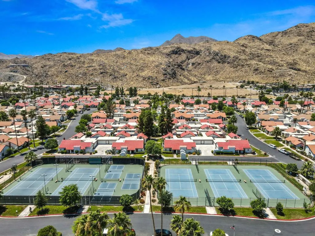 2262 S Linden Way B, Palm Springs, California 92264 home-pic-52