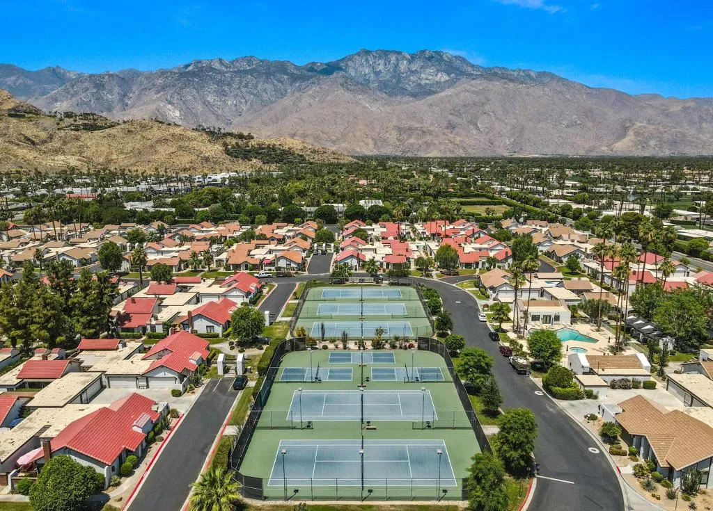 2262 S Linden Way B, Palm Springs, California 92264 home-pic-51