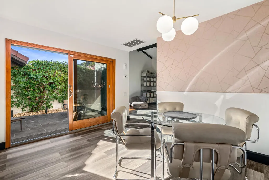 2262 S Linden Way B, Palm Springs, California 92264 home-pic-15