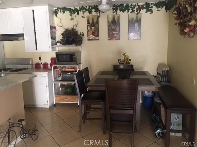 801 S Lyon Street A112, Santa Ana, California 92705 home-pic-5