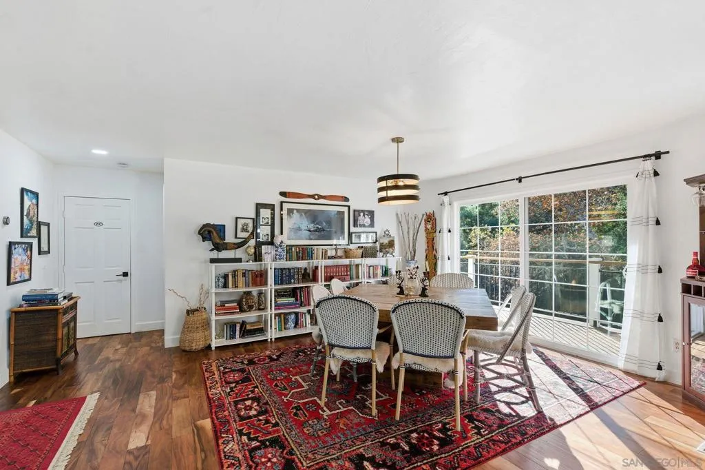 1165 Midway Dr, Alpine, California 91901 home-pic-11