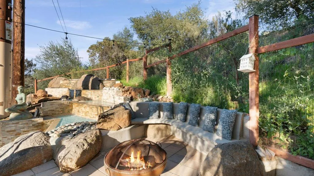 1165 Midway Dr, Alpine, California 91901 home-pic-6