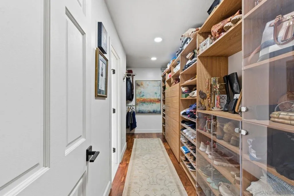 1165 Midway Dr, Alpine, California 91901 home-pic-38