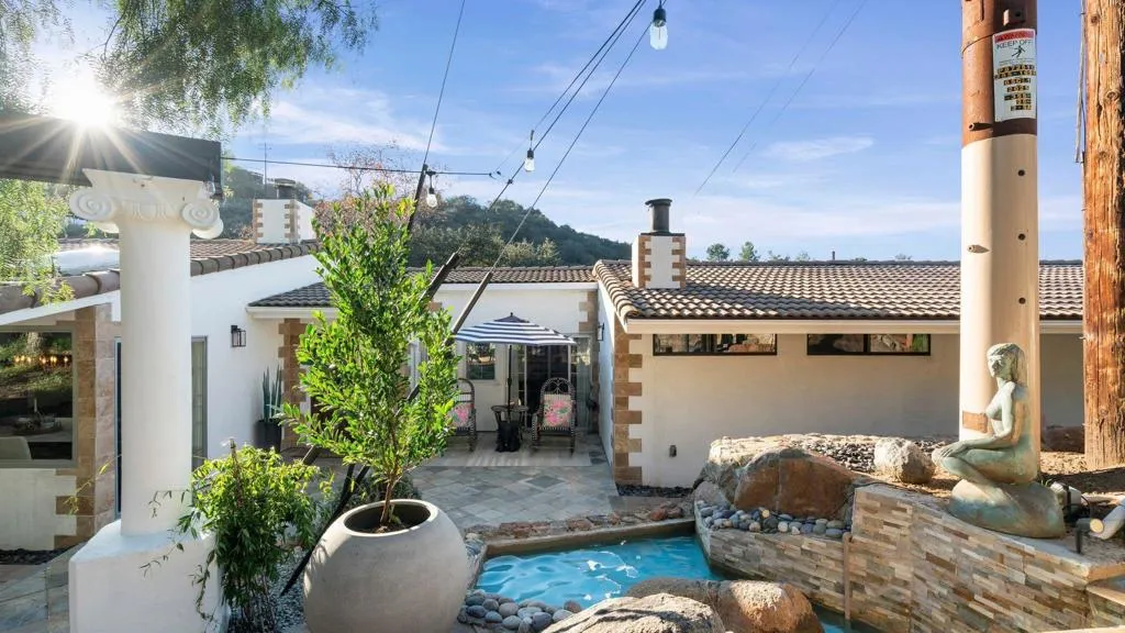 1165 Midway Dr, Alpine, California 91901 home-pic-8