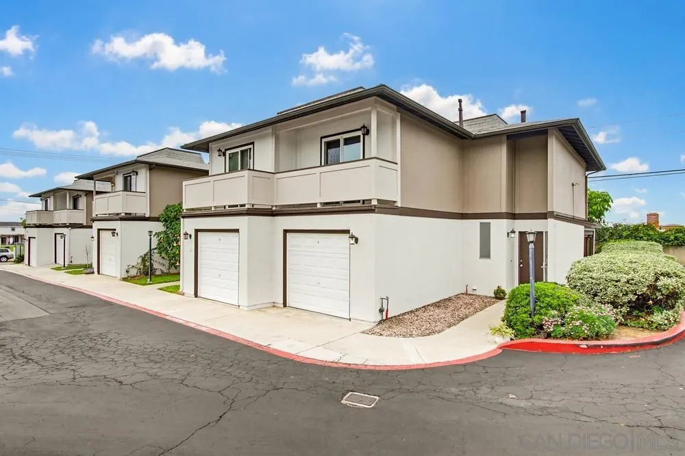 7620 Stalmer Street 106, San Diego, California 92111 home-pic-1