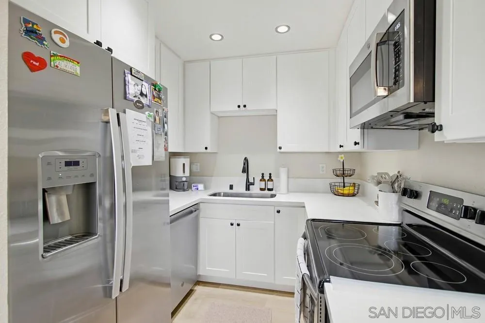 7620 Stalmer Street 106, San Diego, California 92111 home-pic-9