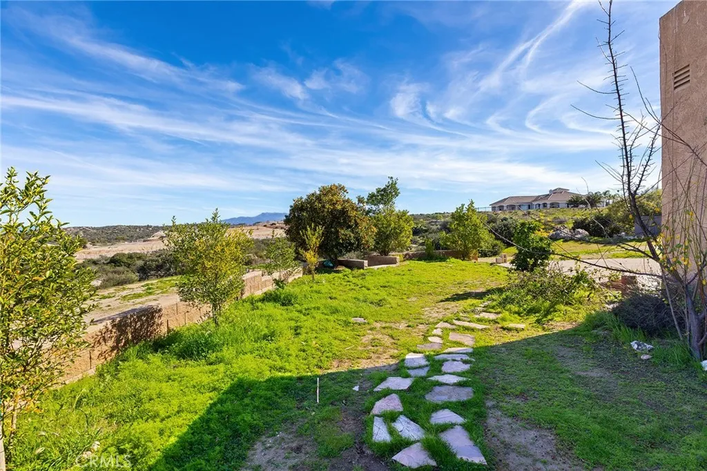23032 Sky Mesa, Homeland, California 92548 home-pic-47