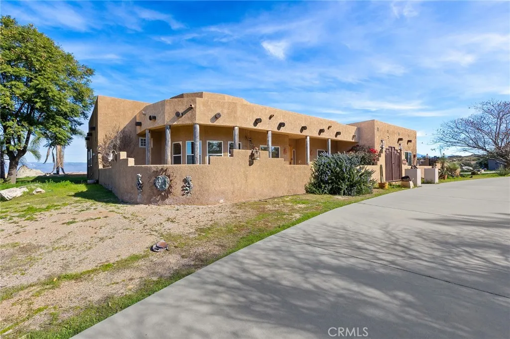 23032 Sky Mesa, Homeland, California 92548 home-pic-2