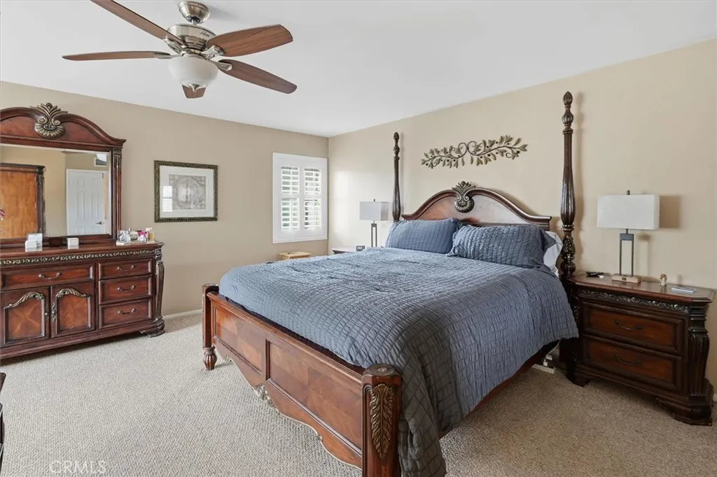 28125 Vernal, Saugus, California 91350 home-pic-32