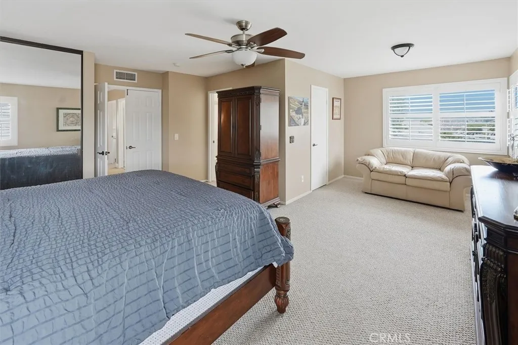 28125 Vernal, Saugus, California 91350 home-pic-34