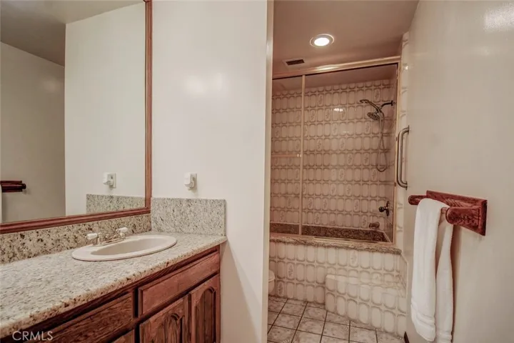 Here is the view of the shower/tub in the 2nd bathroom.