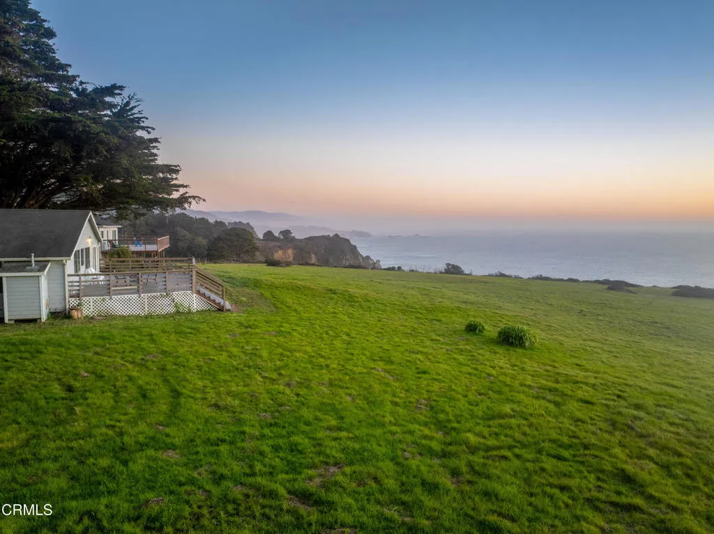 Oceanview Lawn Area