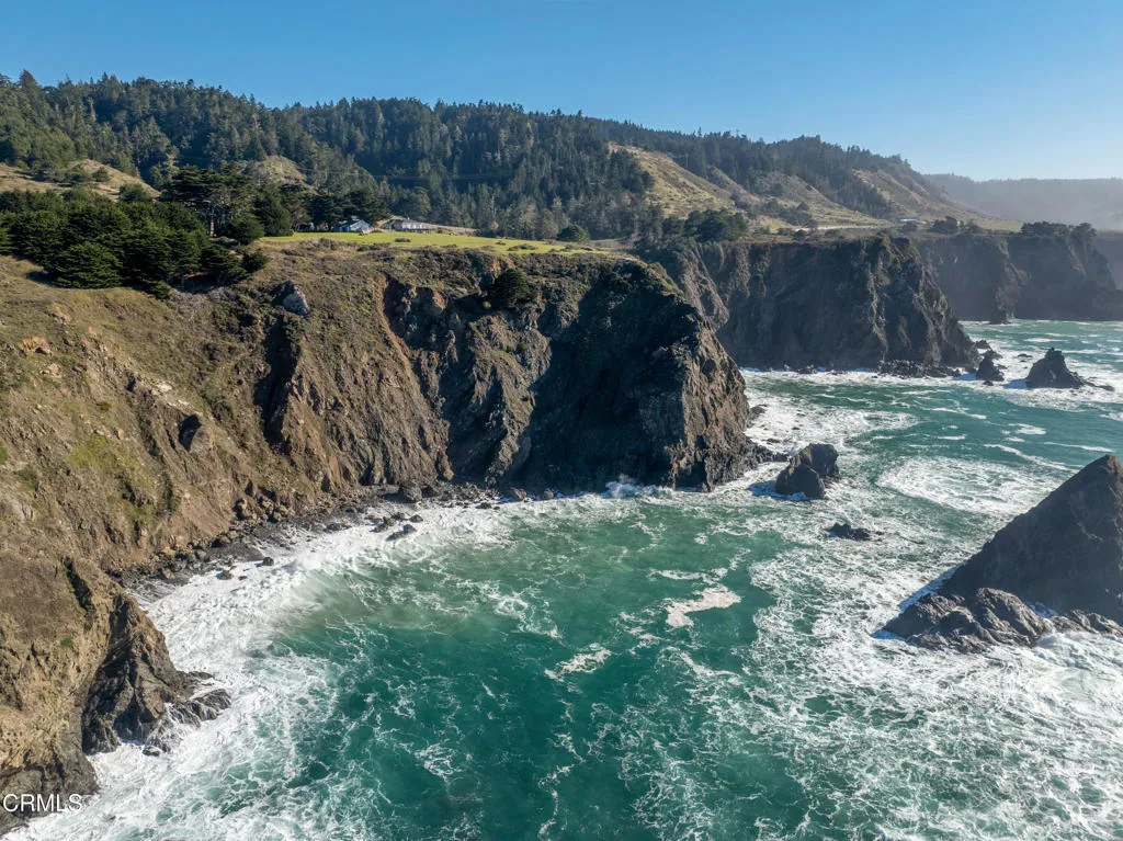 Coastline Property View