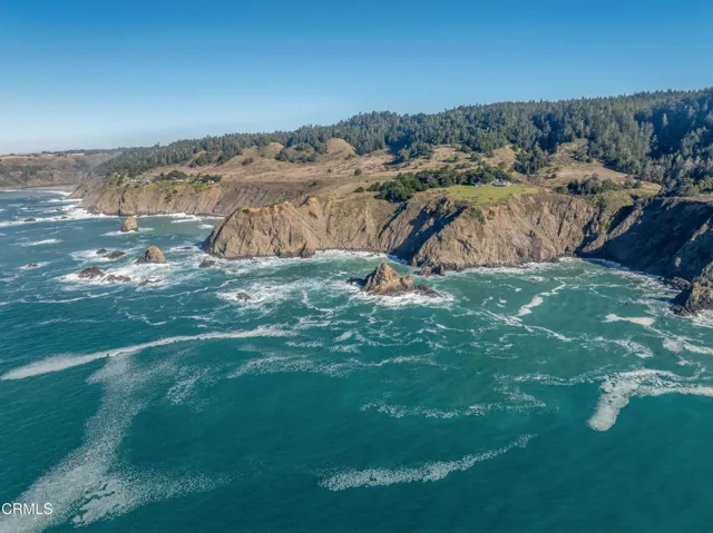 Coastline Property View