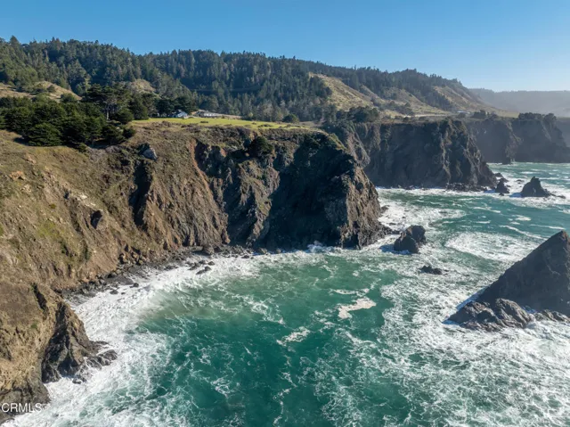 Coastline Property View