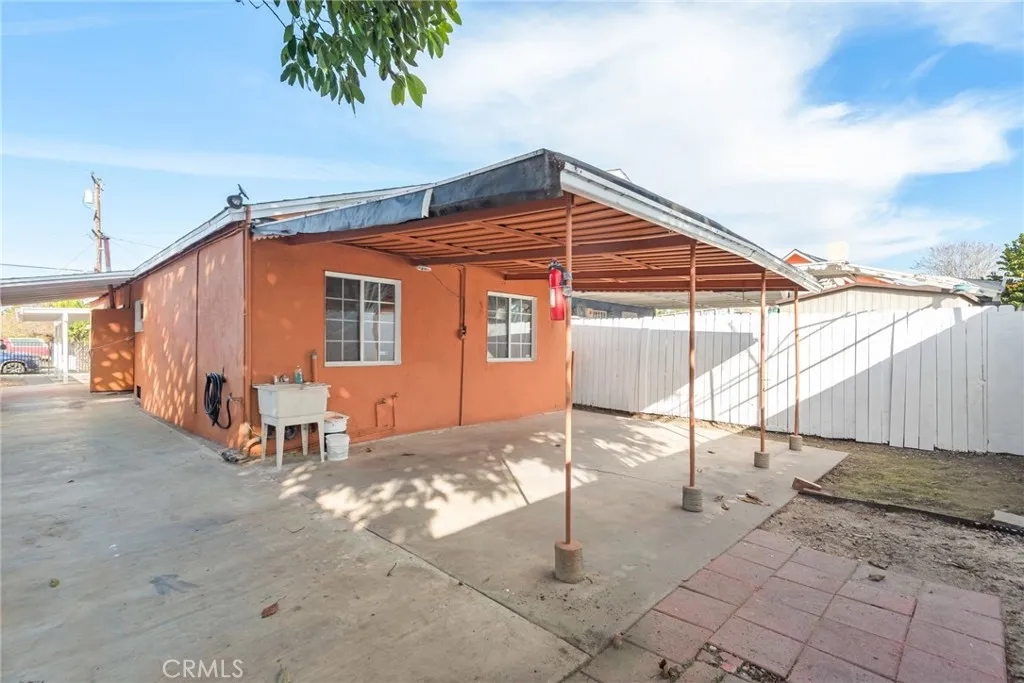 1972 E 88th, Los Angeles, California 90002 home-pic-30