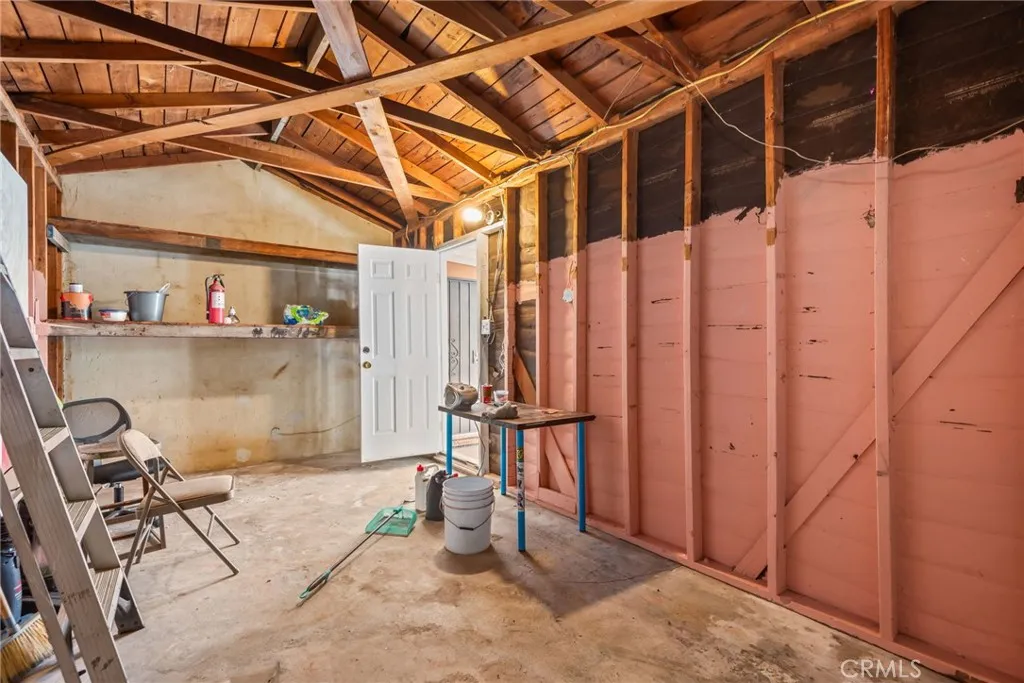 1972 E 88th, Los Angeles, California 90002 home-pic-27