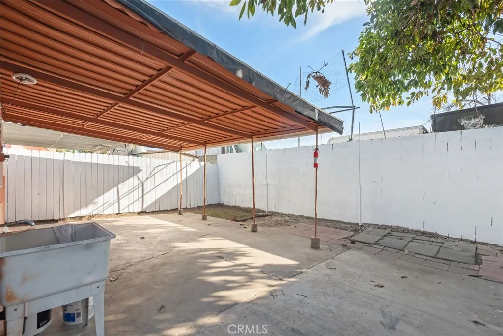 1972 E 88th, Los Angeles, California 90002 home-pic-29