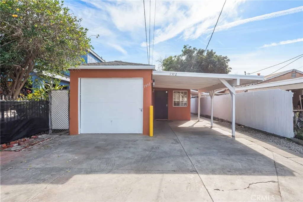 1972 E 88th, Los Angeles, California 90002 home-pic-3