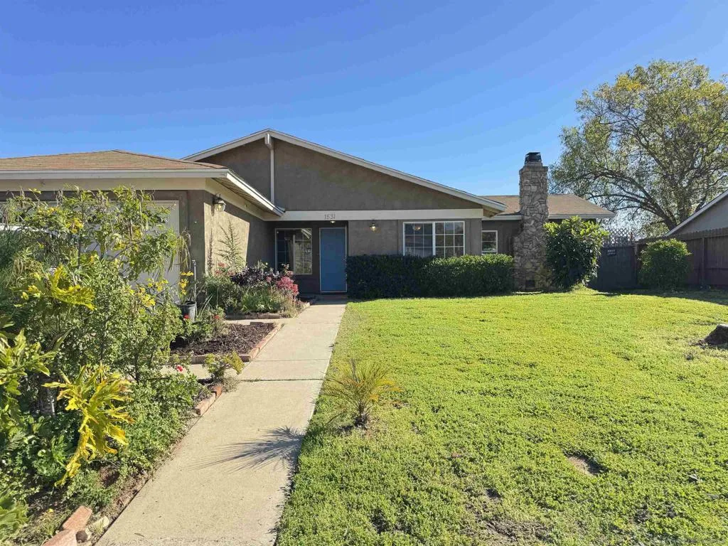 1531 View Pointe, Escondido, California 92027 home-pic-37