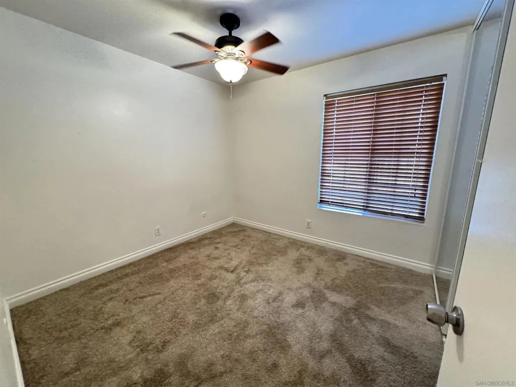 1531 View Pointe, Escondido, California 92027 home-pic-18