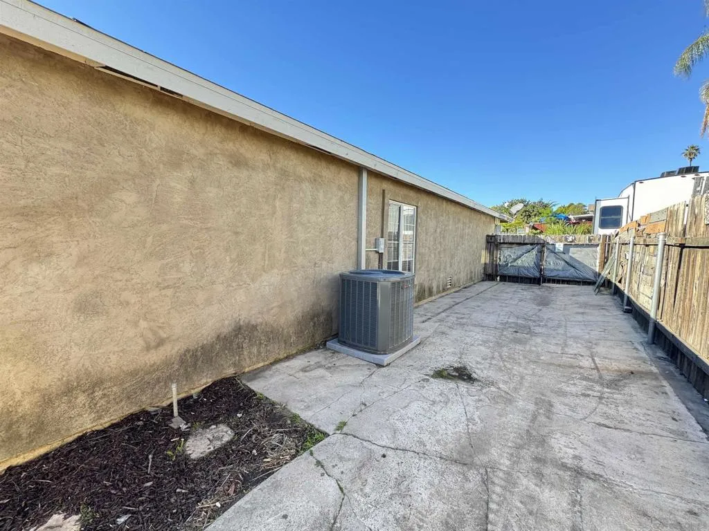 1531 View Pointe, Escondido, California 92027 home-pic-41