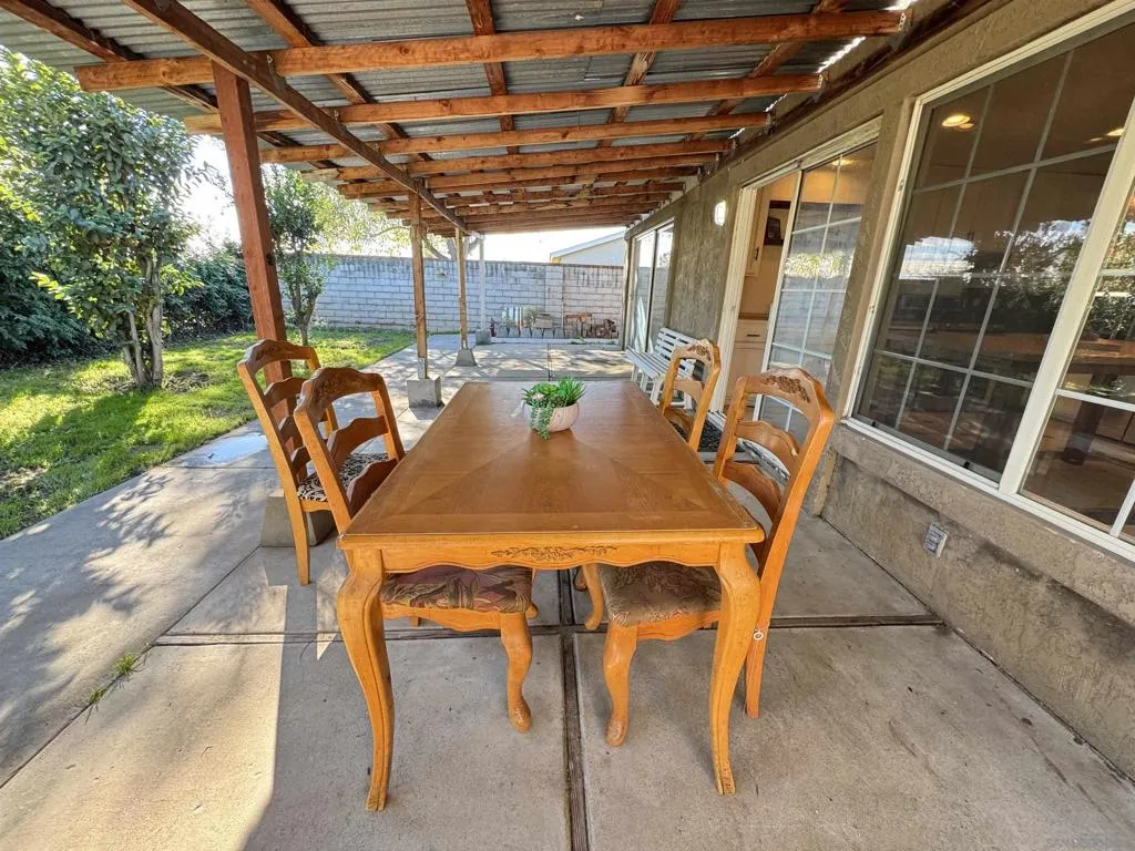 1531 View Pointe, Escondido, California 92027 home-pic-30