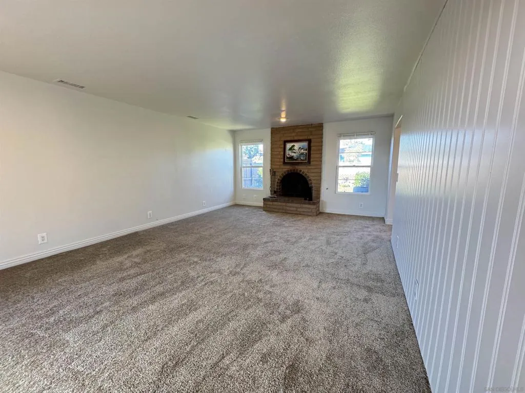 1531 View Pointe, Escondido, California 92027 home-pic-12