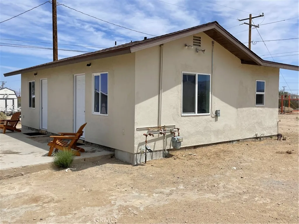 6663 Sage Avenue, 29 Palms, California 92277 home-pic-1