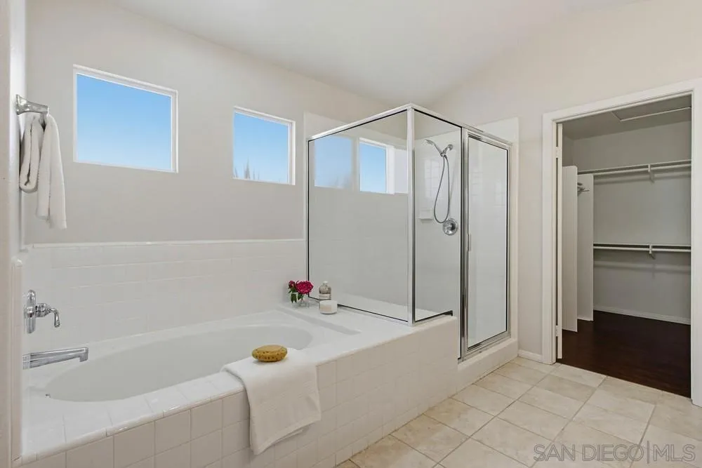 5423 Foxtail Loop, Carlsbad, California 92010 home-pic-35