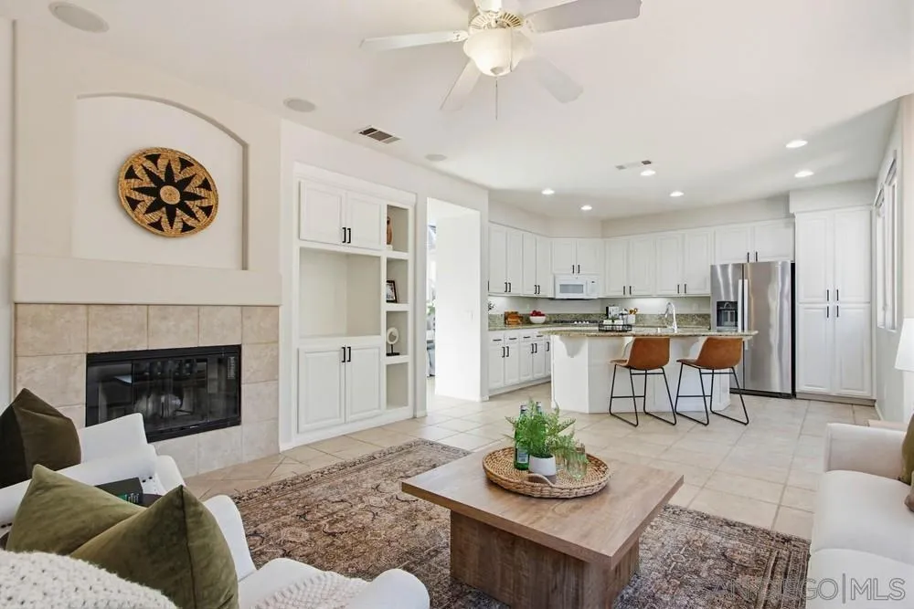 5423 Foxtail Loop, Carlsbad, California 92010 home-pic-18